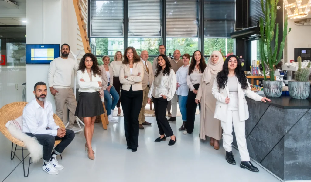 Wij zijn een arbeidsmobiliteit- en<br>re-integratiebureau